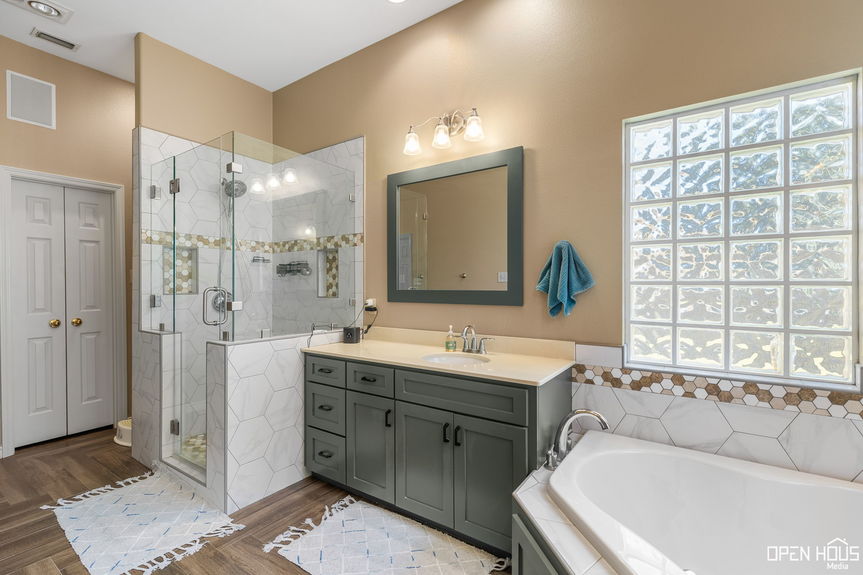 18-web-or-mls-3016-whitehall-ln