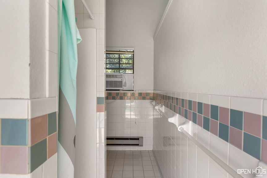 33-web-or-mls-3016-whitehall-ln