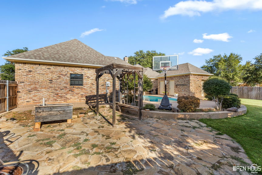 35-web-or-mls-3016-whitehall-ln