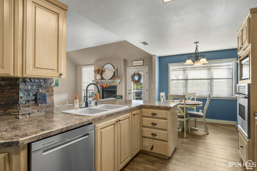 10-web-or-mls-511-callie-ln