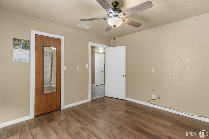 30-web-or-mls-2612-baltimore-rd