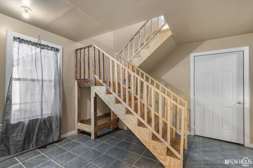 31-web-or-mls-2612-baltimore-rd