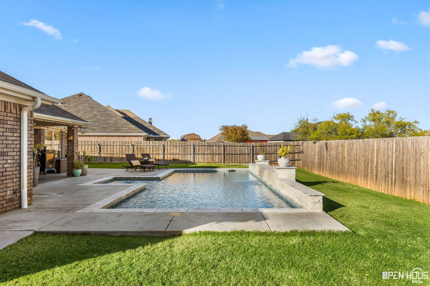 36-web-or-mls-4811-falcon-crest-blvd