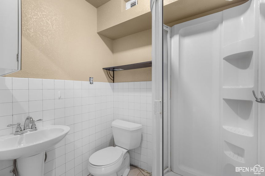 37-web-or-mls-2612-baltimore-rd