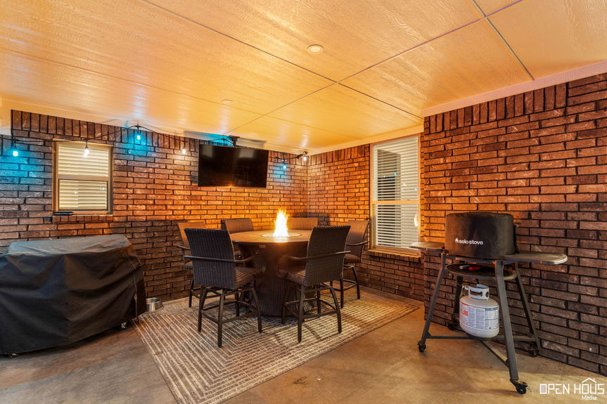 6-web-or-mls-4811-falcon-crest-blvd