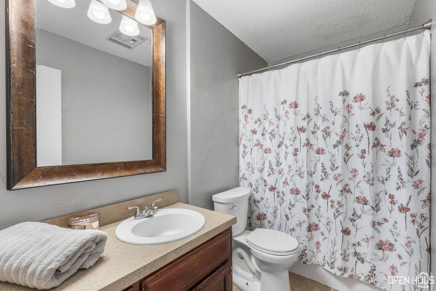 22-web-or-mls-4621-jennings-ave