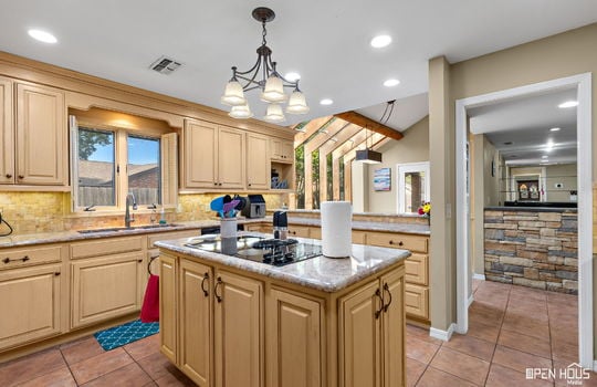 15-web-or-mls-4403-nassau-dr