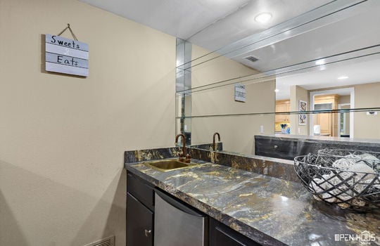 19-web-or-mls-4403-nassau-dr