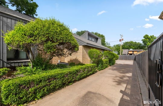 46-web-or-mls-4403-nassau-dr