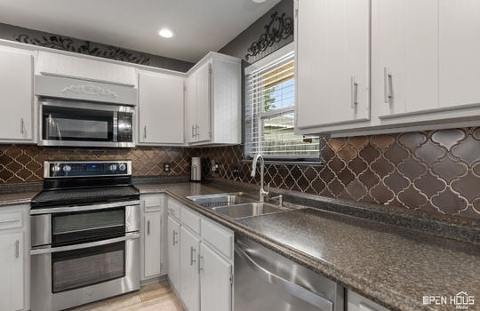 12-web-or-mls-4872-matterhorn-dr