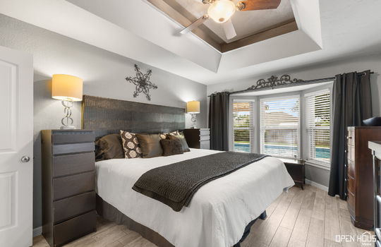 14-web-or-mls-4872-matterhorn-dr