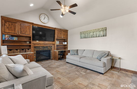 12-web-or-mls-1740-rockridge-dr