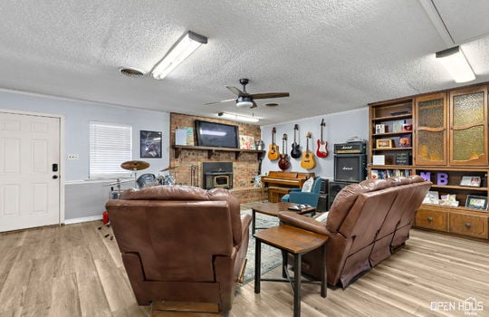 14-web-or-mls-4611-monterrey-dr
