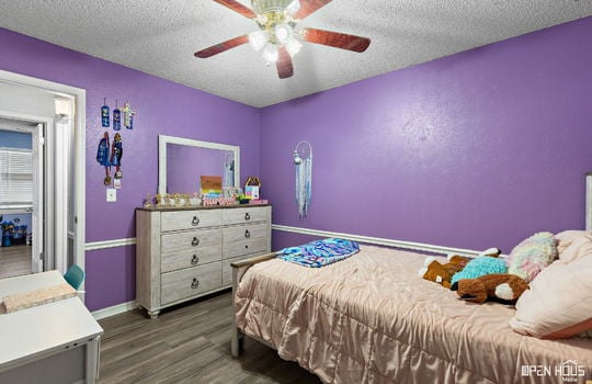 26-web-or-mls-4611-monterrey-dr