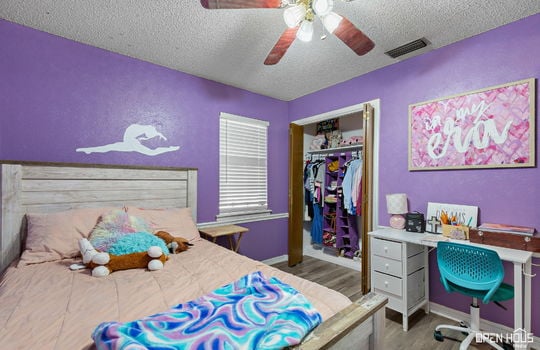 27-web-or-mls-4611-monterrey-dr