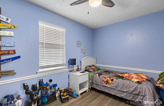28-web-or-mls-4611-monterrey-dr