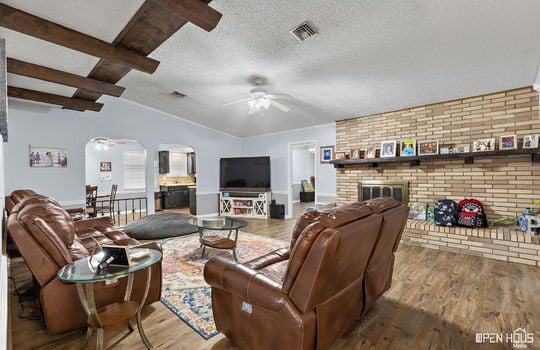 4-web-or-mls-4611-monterrey-dr