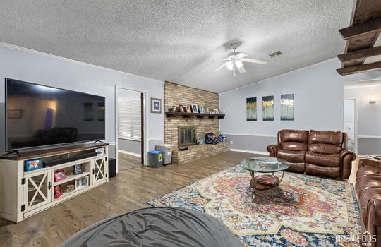 7-web-or-mls-4611-monterrey-dr