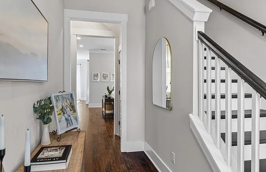 008_da8de9db57cfadd2d8ee268a1e8d19d2-uncropped_scaled_within_1536_1152