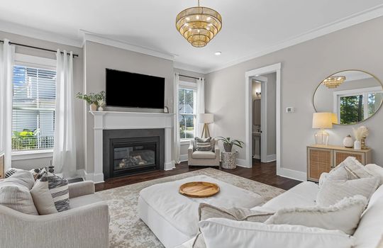 009_624b28d08745459d17bbba0417511ccc-uncropped_scaled_within_1536_1152