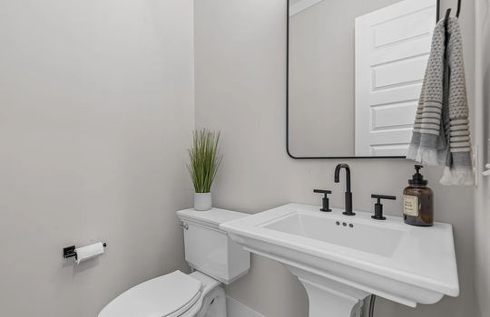 026_48c5bf5f39a78a75de95d66eb156bb40-uncropped_scaled_within_1536_1152