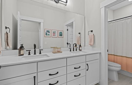 035_605d86e4b1f8508562c692e4a7d8f25f-uncropped_scaled_within_1536_1152