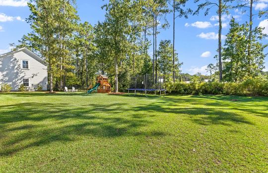 055_5e7fed7e84efd39eccac5d73434334ec-uncropped_scaled_within_1536_1152