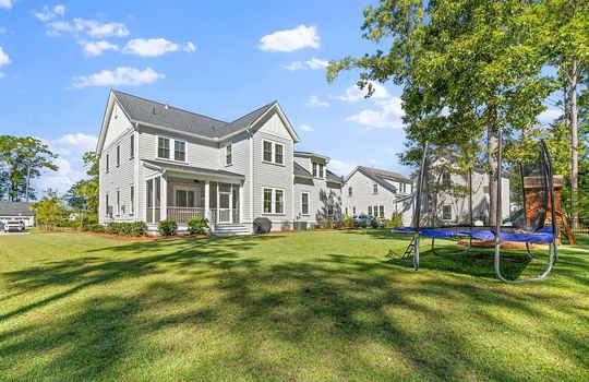 056_ba367fa5bdded3c5a921cc469da19702-uncropped_scaled_within_1536_1152