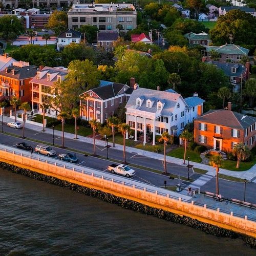 Water, Light, and Space: What Buyers Are Really Looking For Now