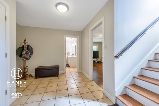 011 &#8211; 1403 Greenway Drive-3405