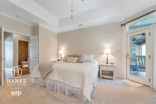 016 &#8211; 1403 Greenway Drive-3290