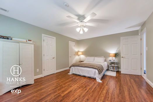 017 &#8211; 1403 Greenway Drive-3401