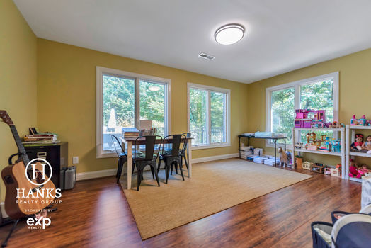 020 &#8211; 1403 Greenway Drive-3390