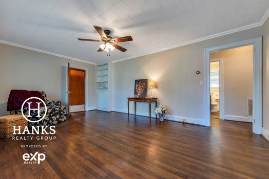 032 – 501 Mills Street-4061