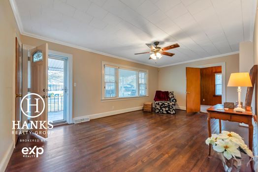 037 – 501 Mills Street-4092