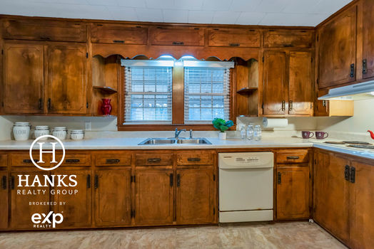 043 – 501 Mills Street-4071