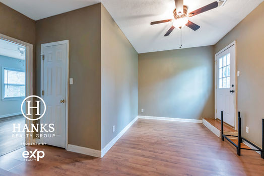 050 – 223 Woodridge Drive, Belmont, NC-3937