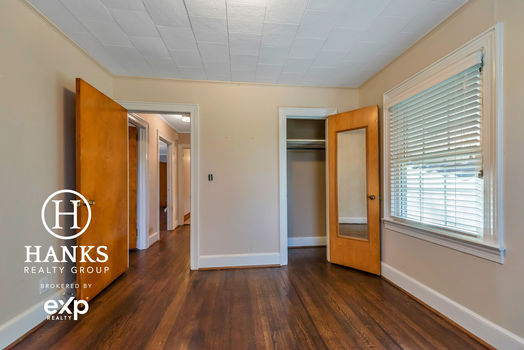 064 – 501 Mills Street-4090