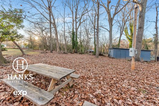 077 – 501 Mills Street-4105