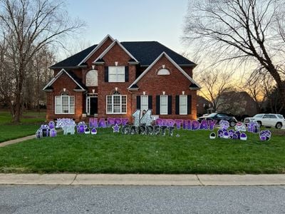 ME743468b95e081bff6052aaa80f8d8ace