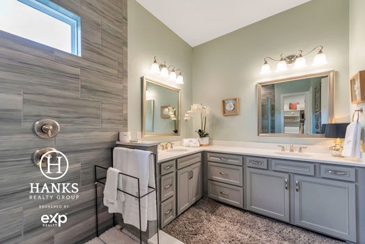 027 &#8211; 105 Shimmerlake Drive-2972