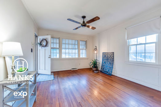 042 – 414 Ridge Street-4259