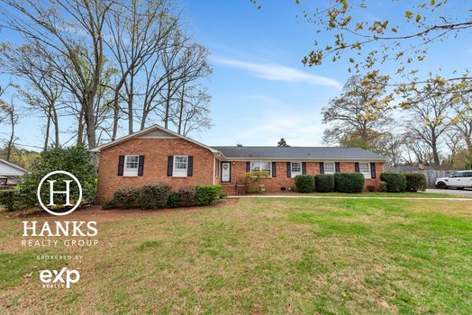 001 – 2005 Saratoga Drive-5398