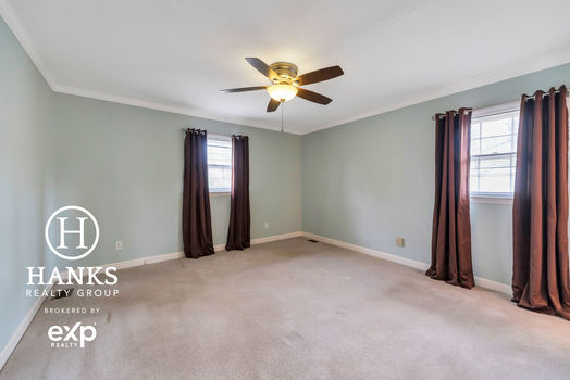 027 – 2005 Saratoga Drive-5432