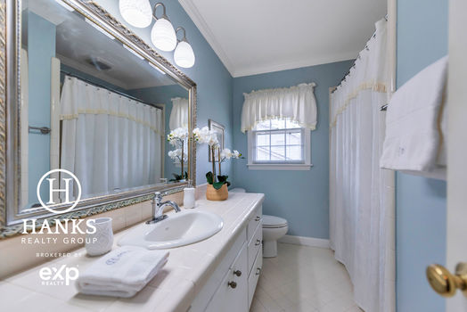 037 – 2005 Saratoga Drive-5442