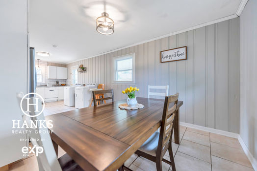 046 &#8211; 306 Belton Avenue-4930