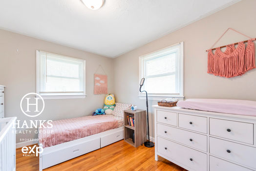 058 &#8211; 306 Belton Avenue-4953