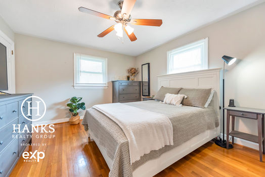 069 &#8211; 306 Belton Avenue-4967