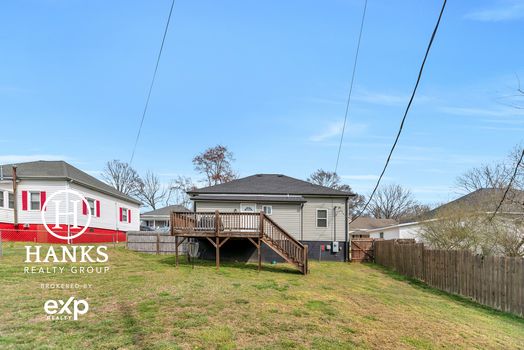 100 &#8211; 39 3rd Street-4874