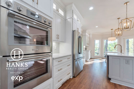 083 – 5206 Woodland Bay Drive-5585